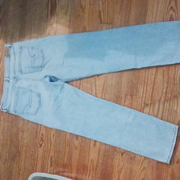 American Eagle Outfitters Super High Rise Straight Jeans - Light Blue | Size 10 - Picture 2 of 6